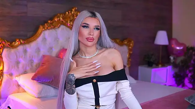 Juicy Jessye online show from February 15, 2026, 8:52 pm