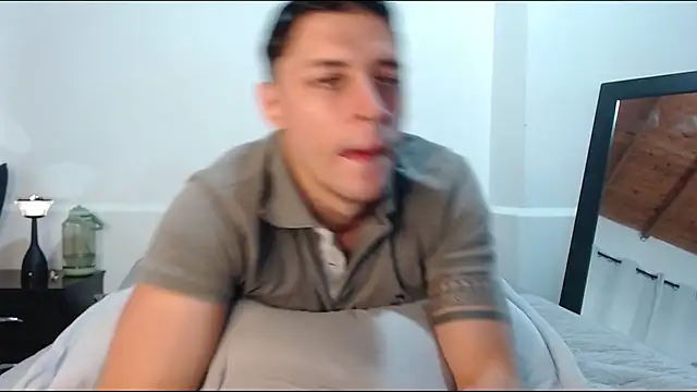 Frank Millers online show from April 16, 2026, 9:04 pm