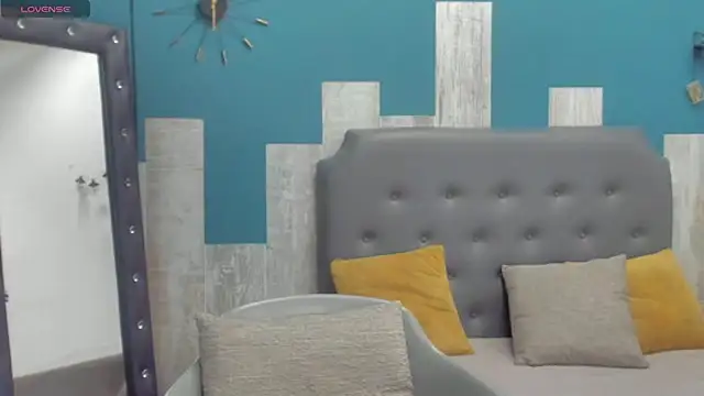 Snapshot of Frank_Millers chatting on October 6, 2025, 7:47 pm Frank Millers online show from October 6, 2025, 7:47 pm