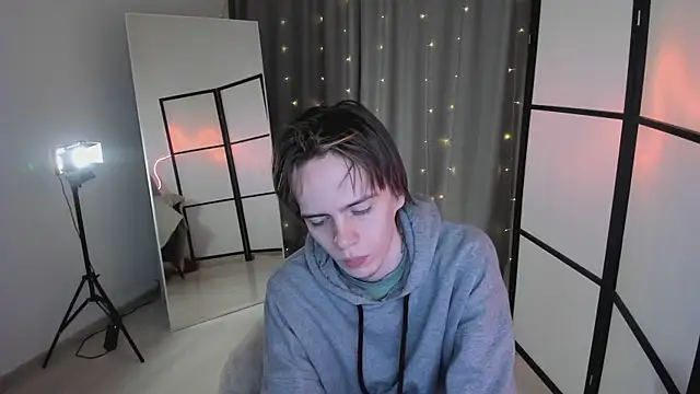 Fable  Boy online show from March 1, 2025, 3:27 pm