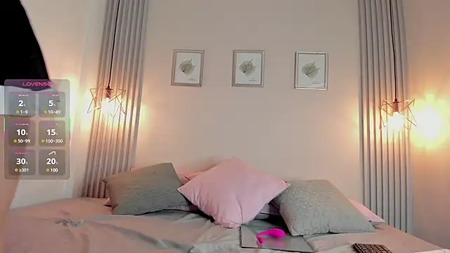 Snapshot of redvelvet__7 chatting on February 11, 2025, 12:58 pm redvelvet 7 online show from February 11, 2025, 12:58 pm