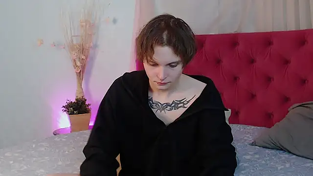 Snapshot of DemianEnglen chatting on April 11, 2026, 9:29 pm DemianEnglen online show from April 11, 2026, 9:29 pm