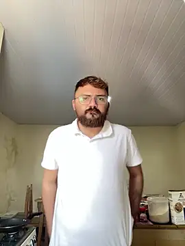 ruivinho66 online show from November 4, 2025, 2:32 pm