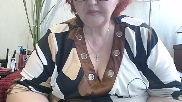 DeniseeRosea online show from April 4, 2026, 11:28 am