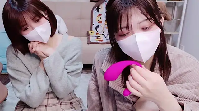 NA-KAREN-V8 online show from January 31, 2025, 12:40 pm