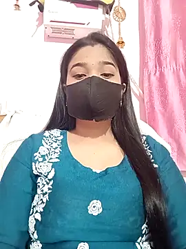 Simran-001 online show from December 3, 2025, 11:53 am