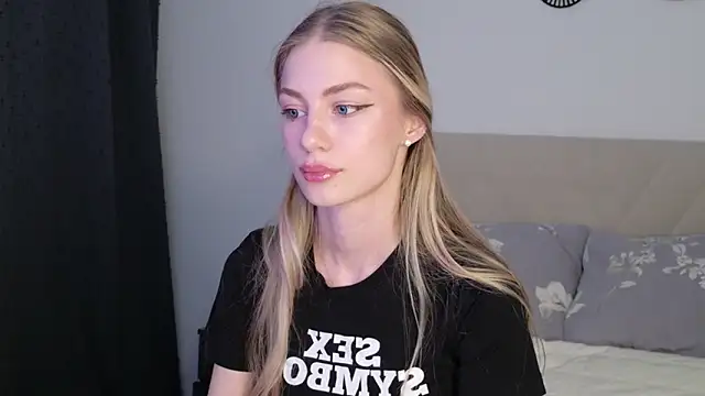 GabriellaOlsen online show from May 29, 2026, 3:29 pm