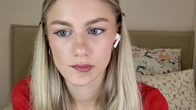 GabriellaOlsen online show from September 25, 2025, 9:15 am