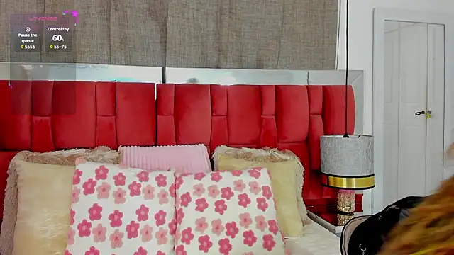 Snapshot of NatyParker chatting on February 9, 2026, 1:42 pm NatyParker online show from February 9, 2026, 1:42 pm