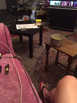 aebaleek2505 online show from March 16, 2025, 3:17 pm