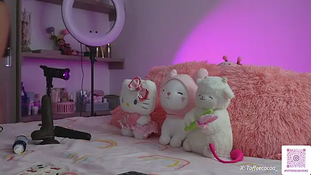 sophi lii online show from October 1, 2025, 8:46 pm