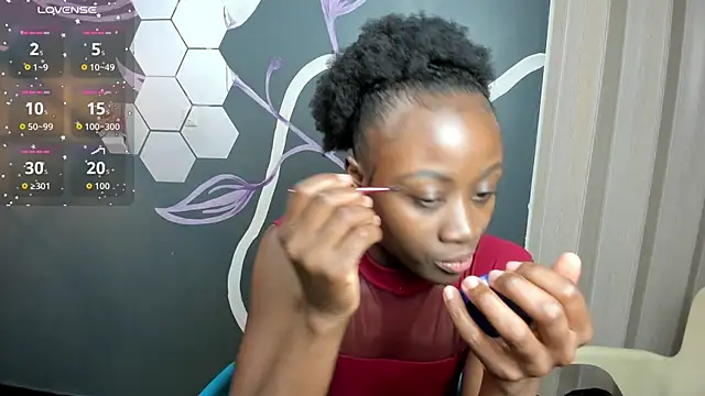 Sara Naugty online show from November 19, 2025, 7:14 pm