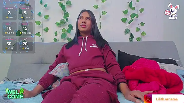 LiiLiith-1 online show from January 8, 2026, 3:23 am