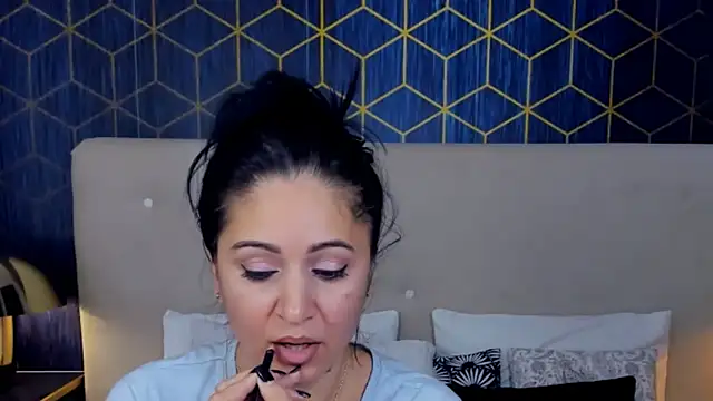 ValeryBlakes online show from November 15, 2025, 7:18 pm