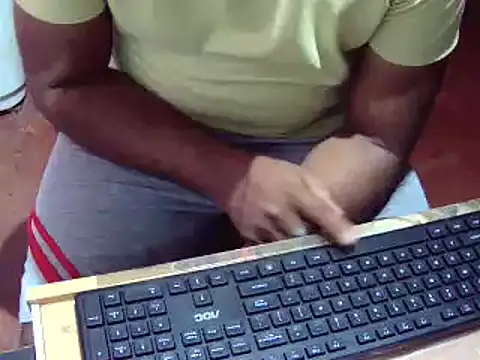 Snapshot of lolboy1234Z chatting on November 26, 2025, 7:58 pm lolboy1234Z online show from November 26, 2025, 7:58 pm