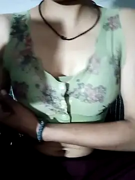 Snapshot of Khushi-Star chatting on November 3, 2025, 1:44 am Khushi-Star online show from November 3, 2025, 1:44 am