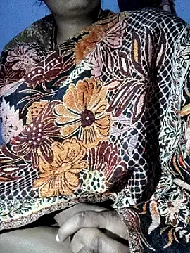 Red-Rose25 online show from February 12, 2025, 4:55 pm