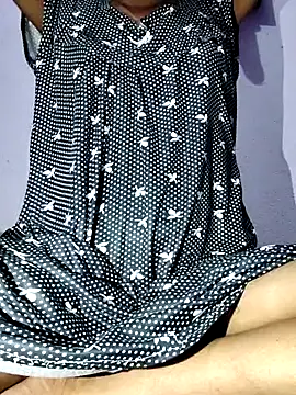 Red-Rose25 online show from February 11, 2025, 4:13 pm