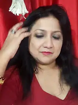 horny lizia online show from November 9, 2025, 4:44 pm