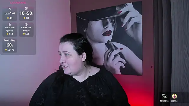 Snapshot of QueenOfHaze chatting on February 25, 2026, 9:14 pm QueenOfHaze online show from February 25, 2026, 9:14 pm