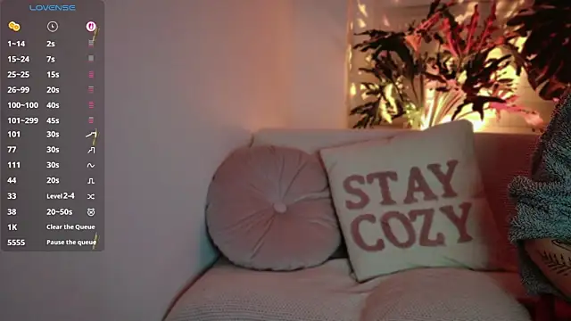 GerberaBlooms77 online show from March 27, 2026, 10:16 am