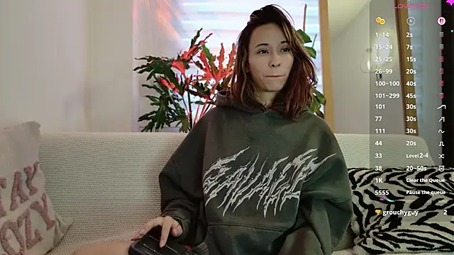 GerberaBlooms77 online show from March 25, 2026, 10:58 am