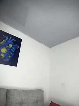 Snapshot of MeganCrow chatting on January 18, 2026, 11:19 pm MeganCrow online show from January 18, 2026, 11:19 pm