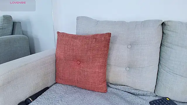 MeganCrow online show from March 18, 2026, 1:57 pm