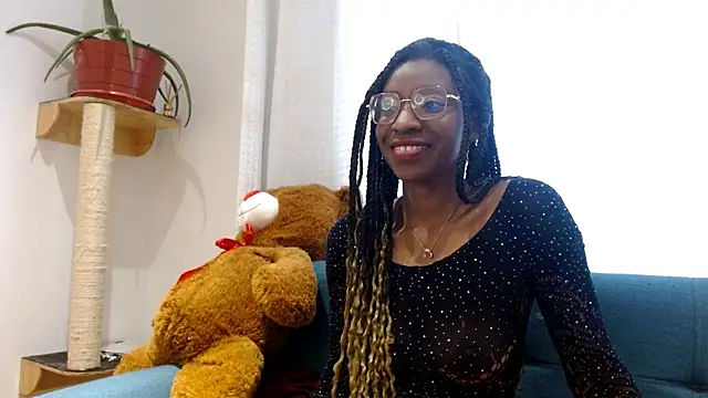 BrianaBrown1 online show from February 12, 2025, 3:49 pm