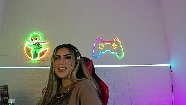 Valka praskov online show from December 2, 2025, 1:13 pm