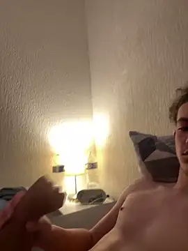 Snapshot of mangemoilabite1 chatting on January 24, 2025, 12:20 pm mangemoilabite1 online show from January 24, 2025, 12:20 pm