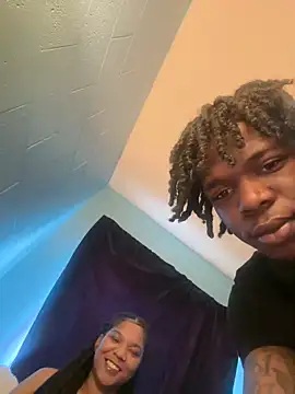 Snapshot of squirmxx10 chatting on February 9, 2025, 12:06 am squirmxx10 online show from February 9, 2025, 12:06 am