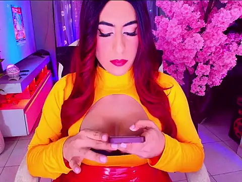 latexgoddes online show from October 28, 2025, 5:56 pm