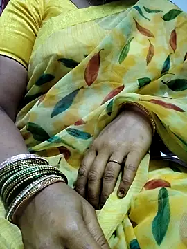 Snapshot of laxmitelugu78 chatting on March 7, 2025, 3:07 pm laxmitelugu78 online show from March 7, 2025, 3:07 pm