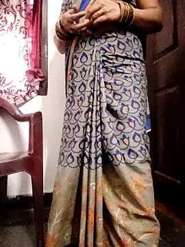 Snapshot of laxmitelugu78 chatting on March 6, 2025, 6:30 am laxmitelugu78 online show from March 6, 2025, 6:30 am