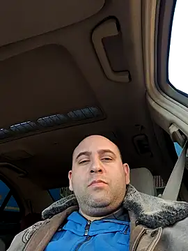 Snapshot of viktor33 chatting on January 25, 2025, 2:14 pm viktor33 online show from January 25, 2025, 2:14 pm