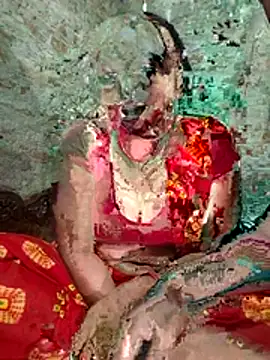 Snapshot of Simrandeshipp chatting on March 13, 2026, 5:18 pm Simrandeshipp online show from March 13, 2026, 5:18 pm