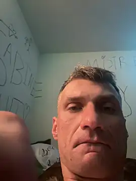 sexyhotstud12 online show from February 26, 2025, 3:14 am