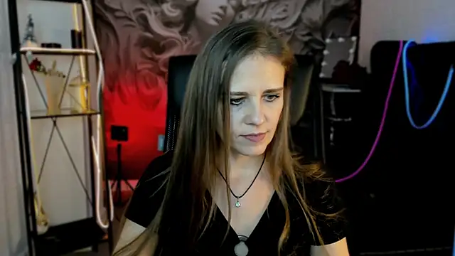 EmiliaBedy online show from March 10, 2025, 10:18 am