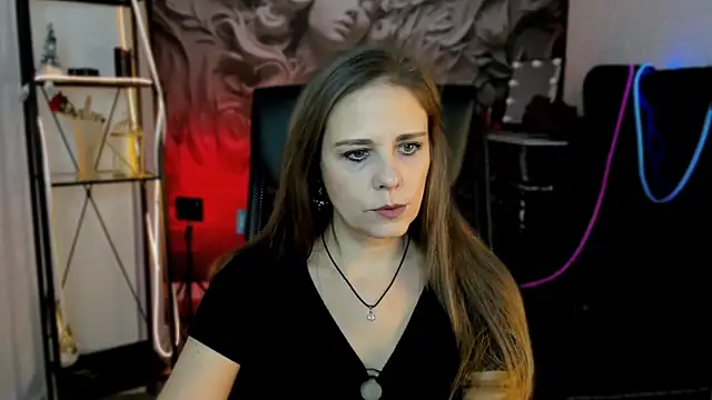 EmiliaBedy online show from March 10, 2025, 7:11 am