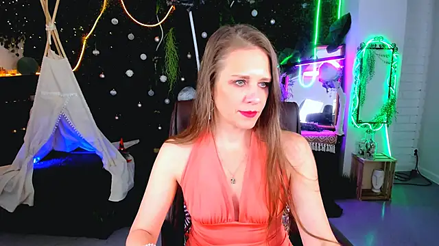 EmiliaBedy online show from May 8, 2026, 5:11 am