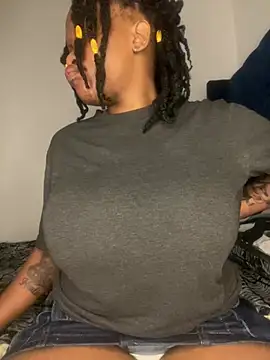 Boneca25 online show from January 11, 2026, 10:00 am