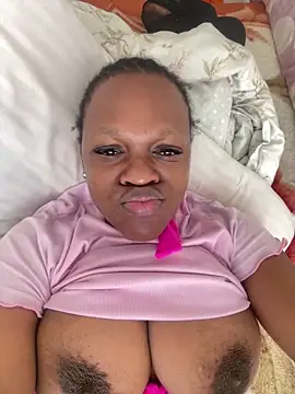 Boneca25 online show from March 2, 2025, 9:21 am