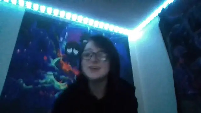 Snapshot of GloriousKarma chatting on February 1, 2025, 9:19 pm GloriousKarma online show from February 1, 2025, 9:19 pm