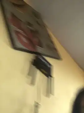 indiazinha69  online show from February 19, 2026, 3:53 pm