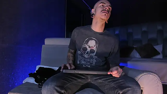 kaletattoo online show from February 13, 2026, 11:21 am