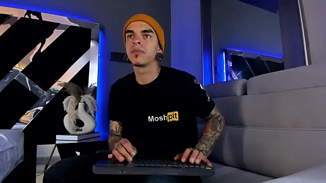 kaletattoo online show from March 9, 2025, 7:26 pm