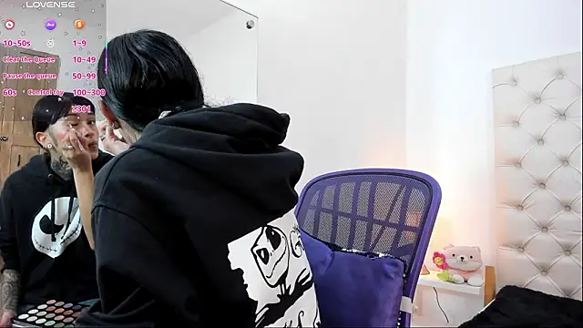 esmeralda06 online show from February 16, 2026, 12:48 pm