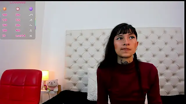 esmeralda06 online show from November 27, 2025, 3:23 pm