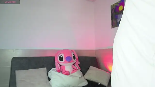 Ximena  1 online show from October 12, 2025, 8:54 pm